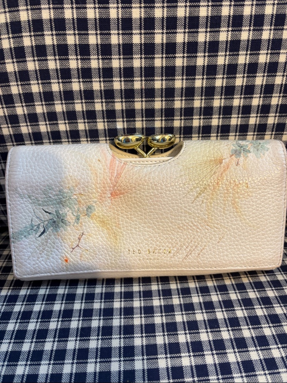 Ted Baker Pale Ivory Floral Leather kisslock  Wallet with Gold Hardware